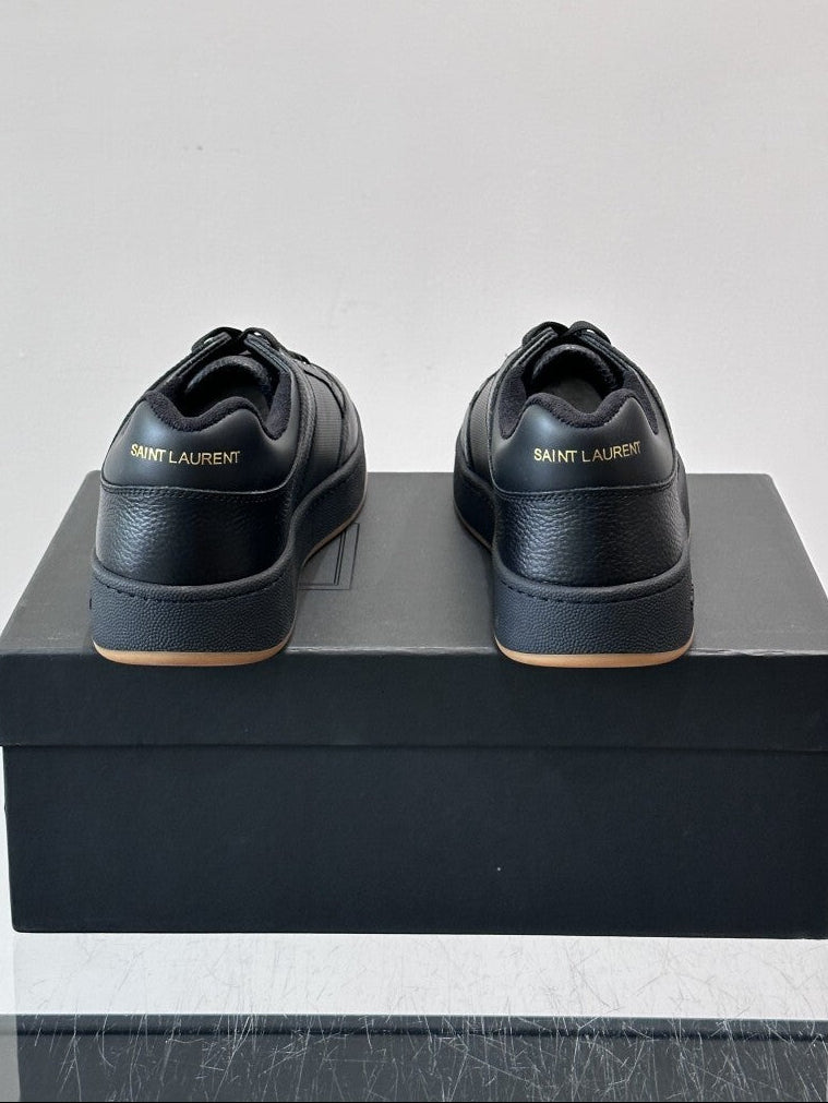 TÊNIS YVES SAINT LAURENT