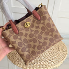 Coach Willow Tote 24 Pebble Khaki Signature Canvas  Ferragens Douradas