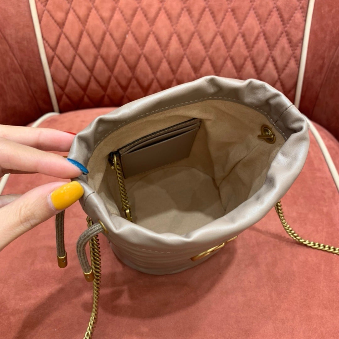 Gucci GG Marmont Mini Bucket Red off-white Bag