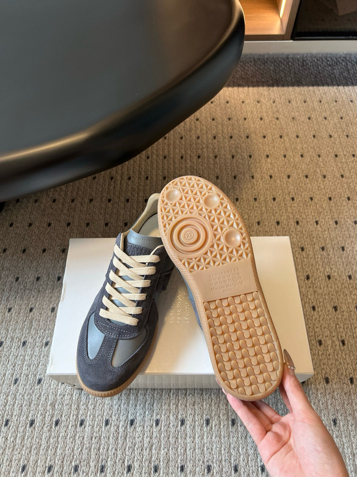 Maison Margiela Replica Low-Top Sneaker Blue/Grey