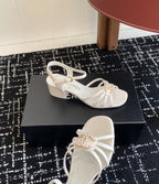 Chanel Interlocking CC Strappy Block Heel Sandal White. Salto 4,5 cm.