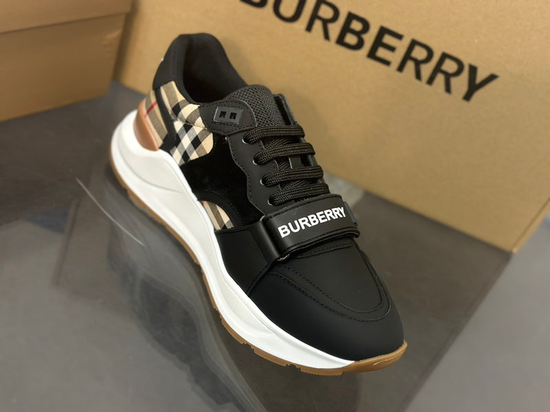 Burberry Vintage Check Cotton Black