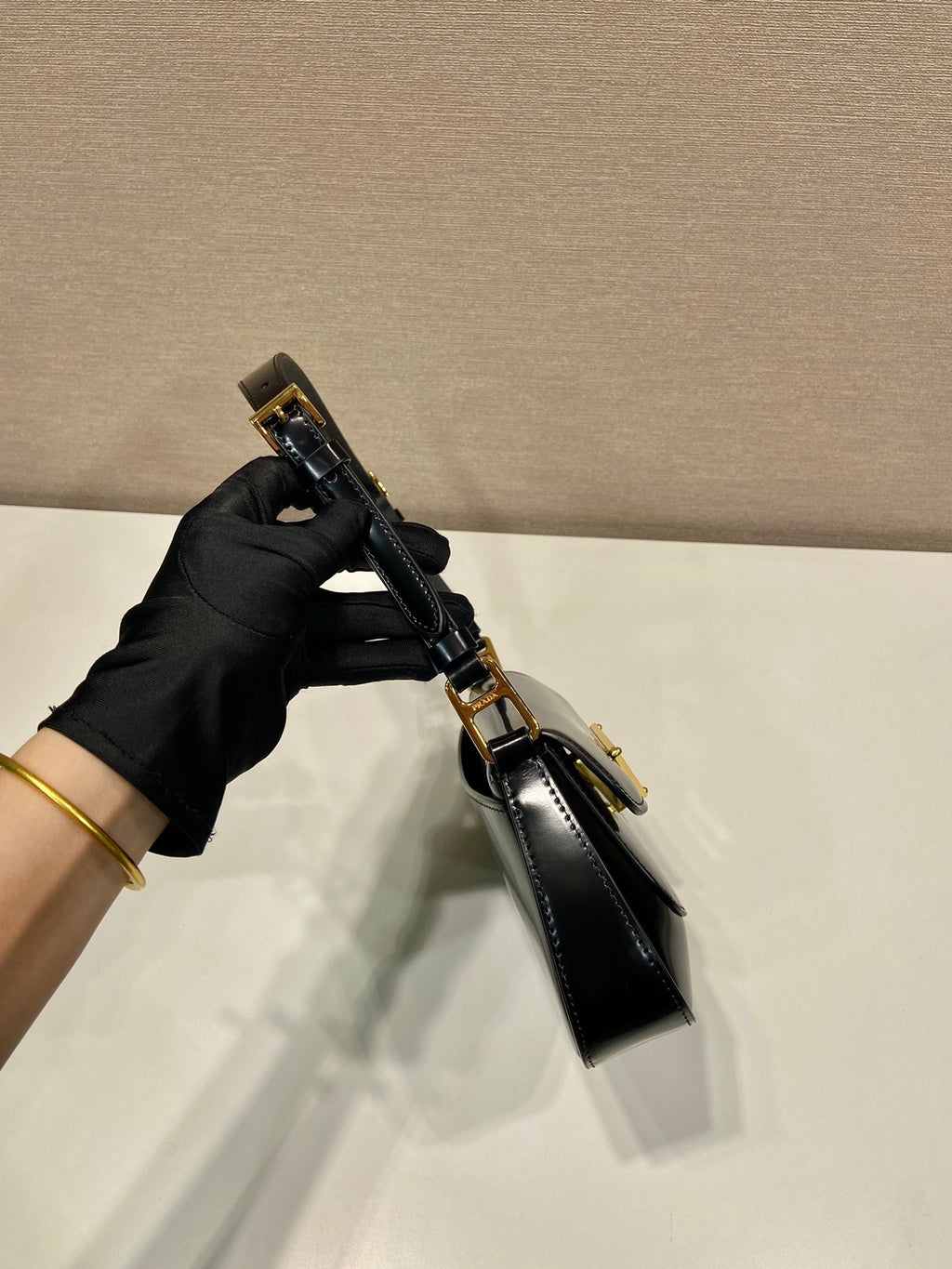 Prada Cleo