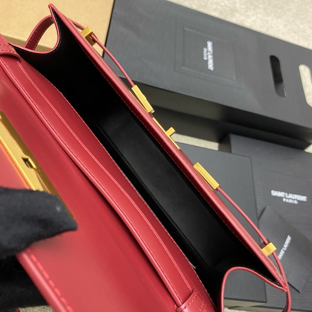 Saint Laurent Manhattan Small Shoulder Bag  Red Ferragens Douradas