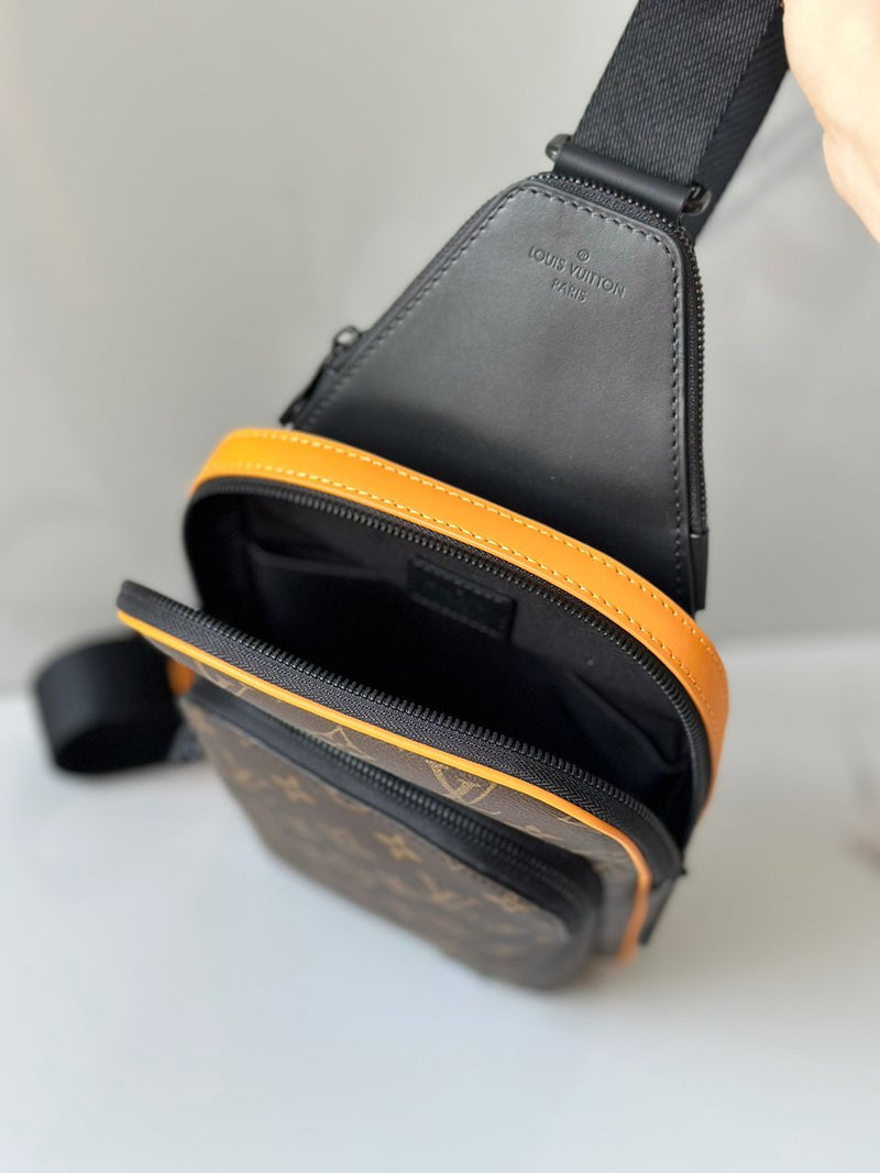 Avenue Sling Bag