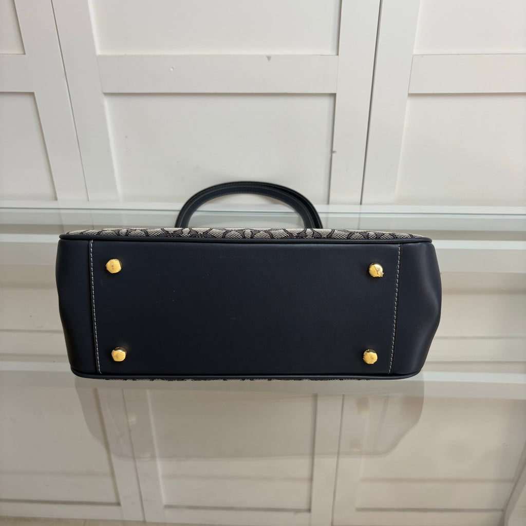 Coach Asher Shoulder Bag em Signature Canvas Grafite