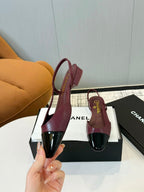 Sapatilha Chanel Slingback Flat Vinho com Bico Preto Envernizado
