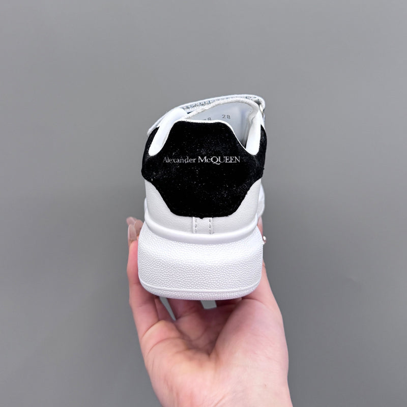 Tênis Alexander McQueen White and Black Infantil