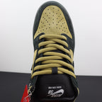 Nike SB Dunk Low Supreme Camper Green