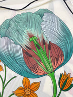 Lenço Hermès Carré 90 "Bouquet Final" Cor Off-White / Vermelho-Vermelhão / Verde