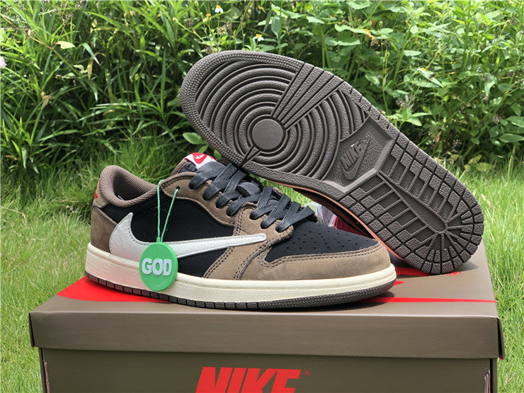Jordan 1 Retro Low OG SP Travis Scott Dark Mocha CQ4277-001.