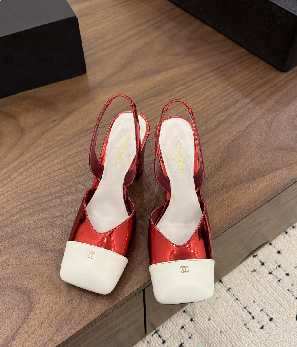 Chanel Slingback Block Heel  Metallic Red & White  Patent. Salto 9 cm.
