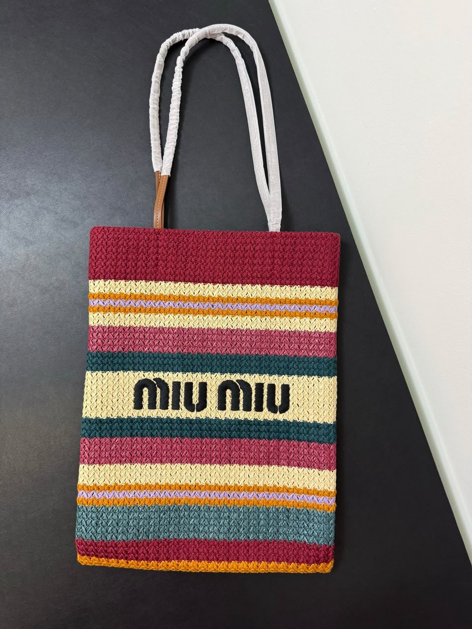 Bolsa Tote em Crochê da Miu Miu