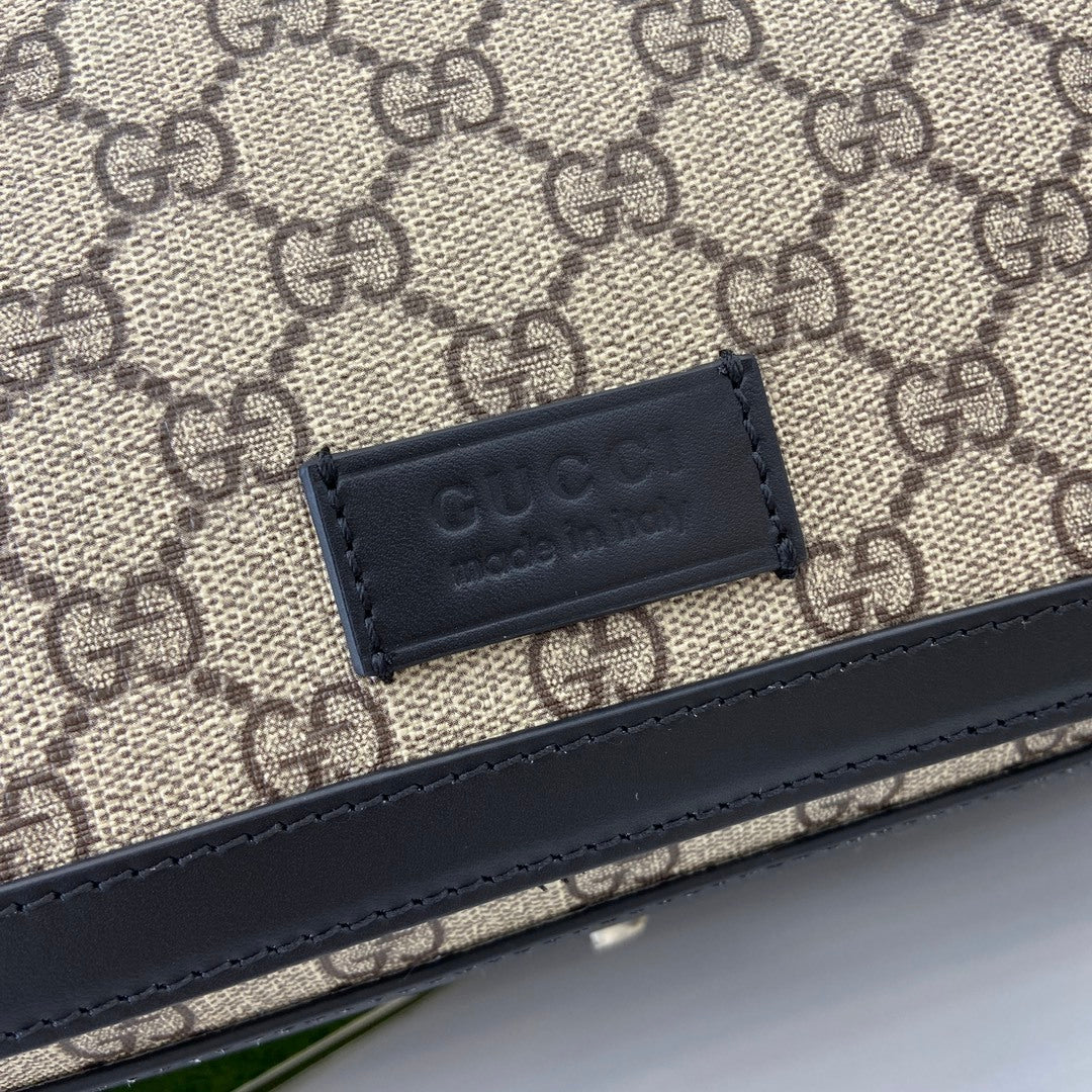 Gucci GG Supreme Diaper Bag Beje
