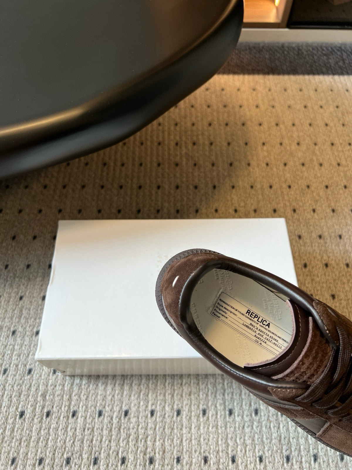 Maison Margiela Replica Low-Top Sneaker Dark Brown