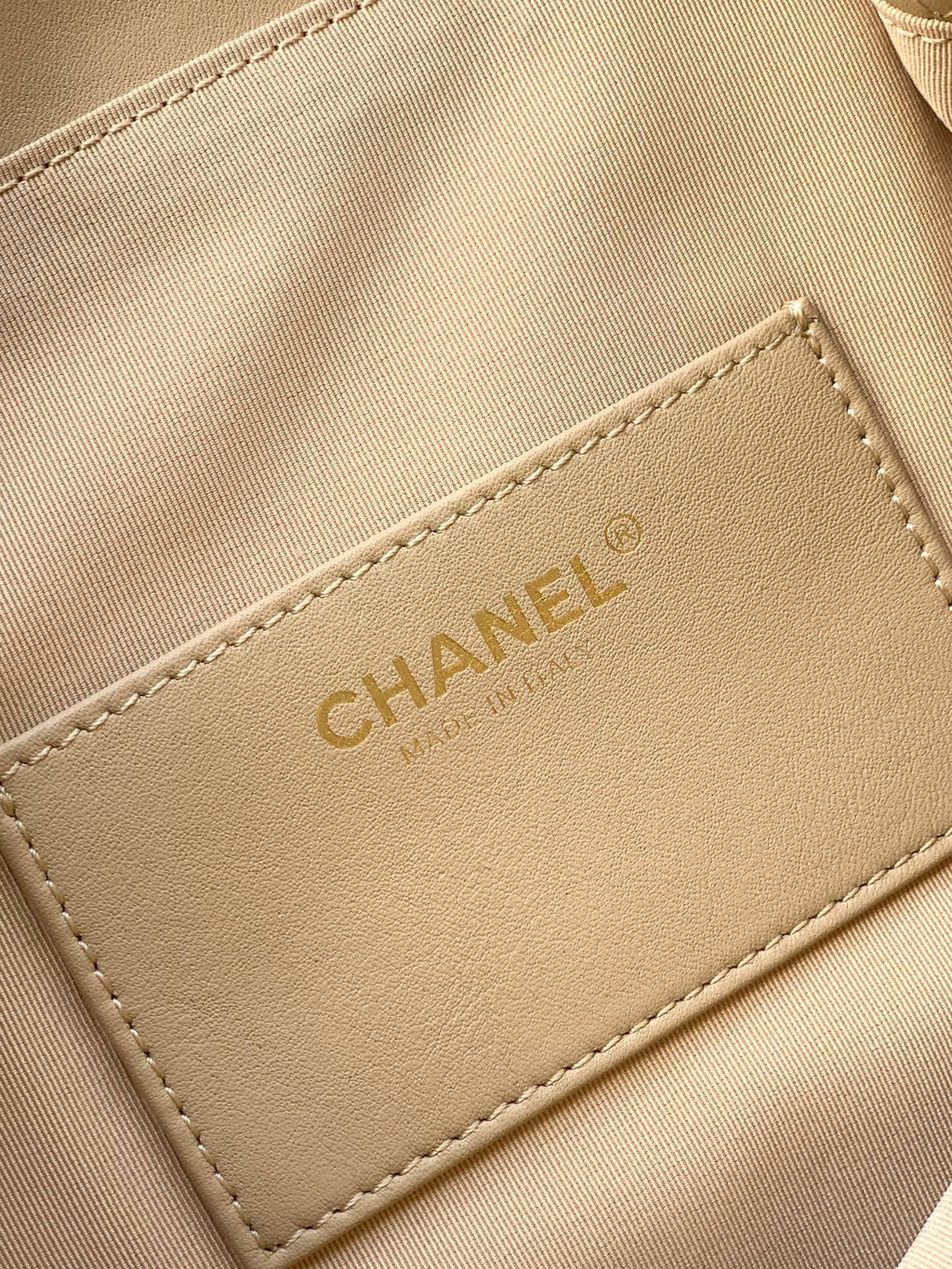 Chanel Hobo Maxi Bag (PRONTA ENTREGA )