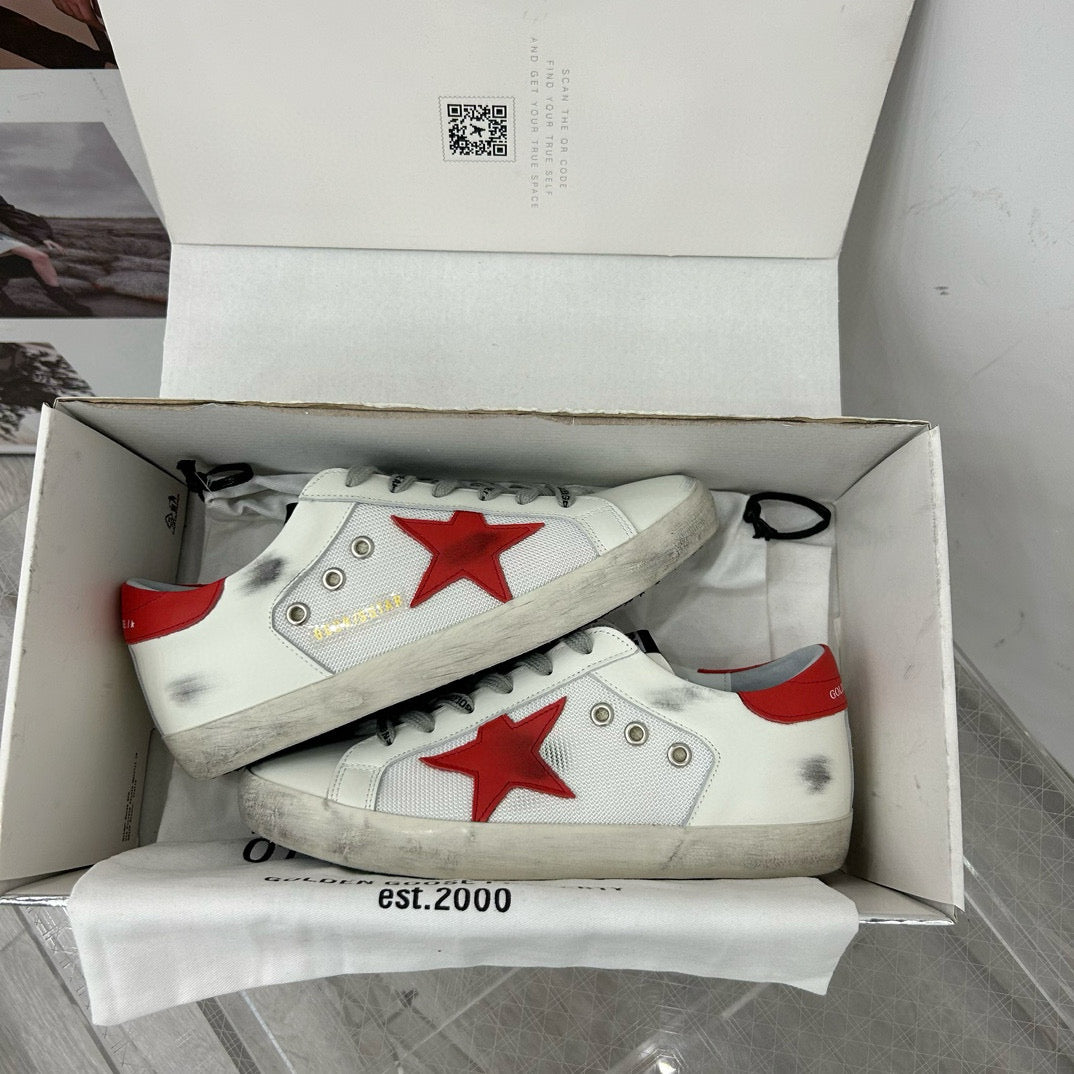 Golden Goose Super-Star White Net Red Star
