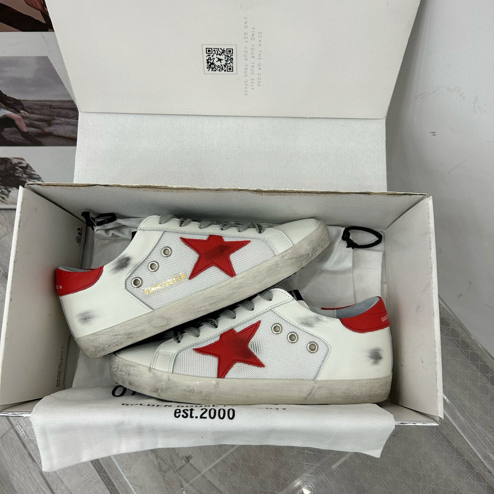Golden Goose Super-Star White Net Red Star