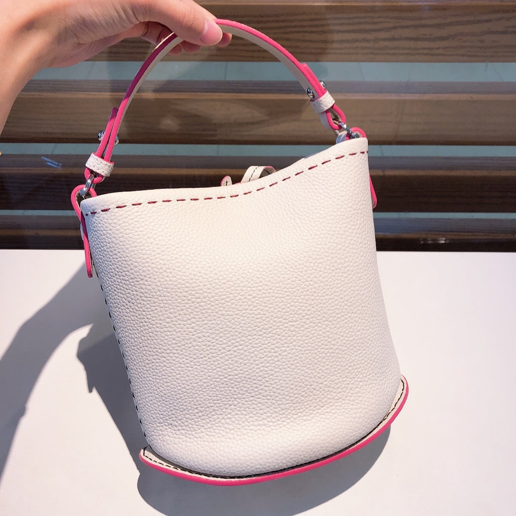 Delvaux Pin Mini Bucket Off-White / Pink