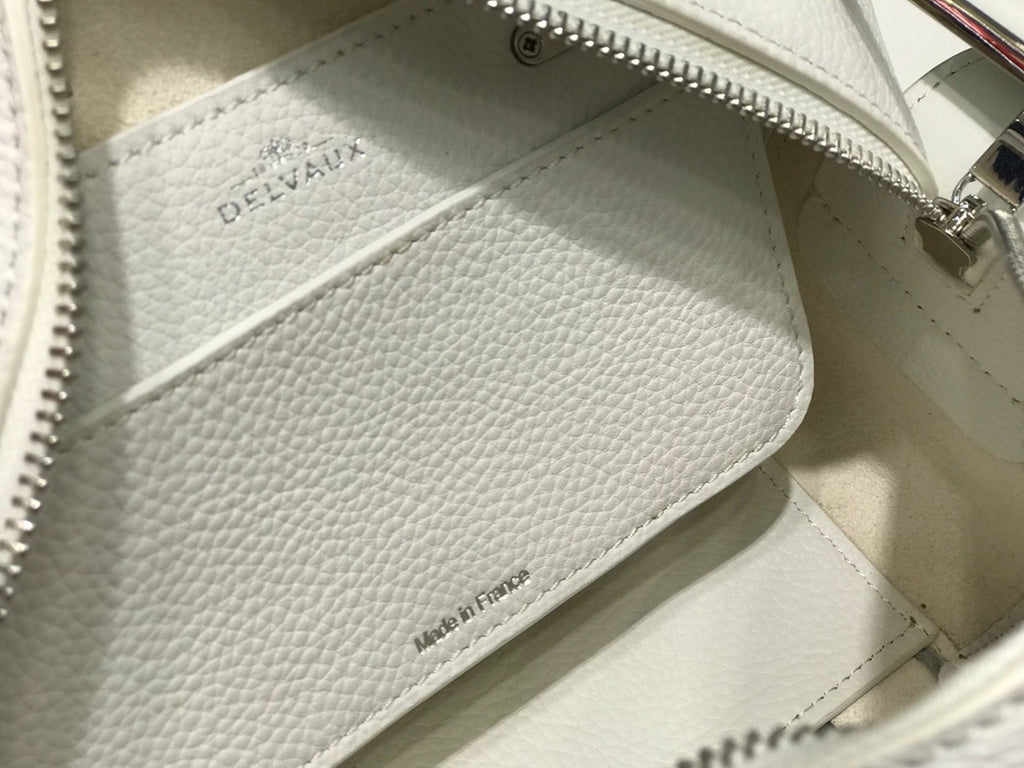 Delvaux Cool Box White Costura Contrastante