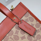 Coach Field Tote 22 Signature Canvas Khaki Ferragens Douradas