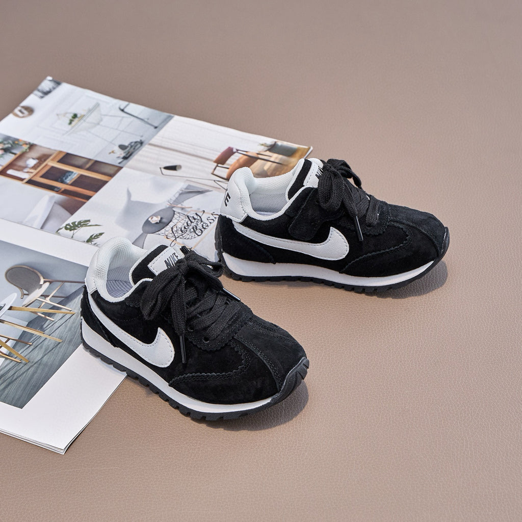 Nike valiant black infantil