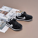 Nike valiant black infantil