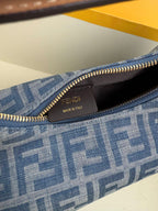Fendi Fendigraphy Small Azul
