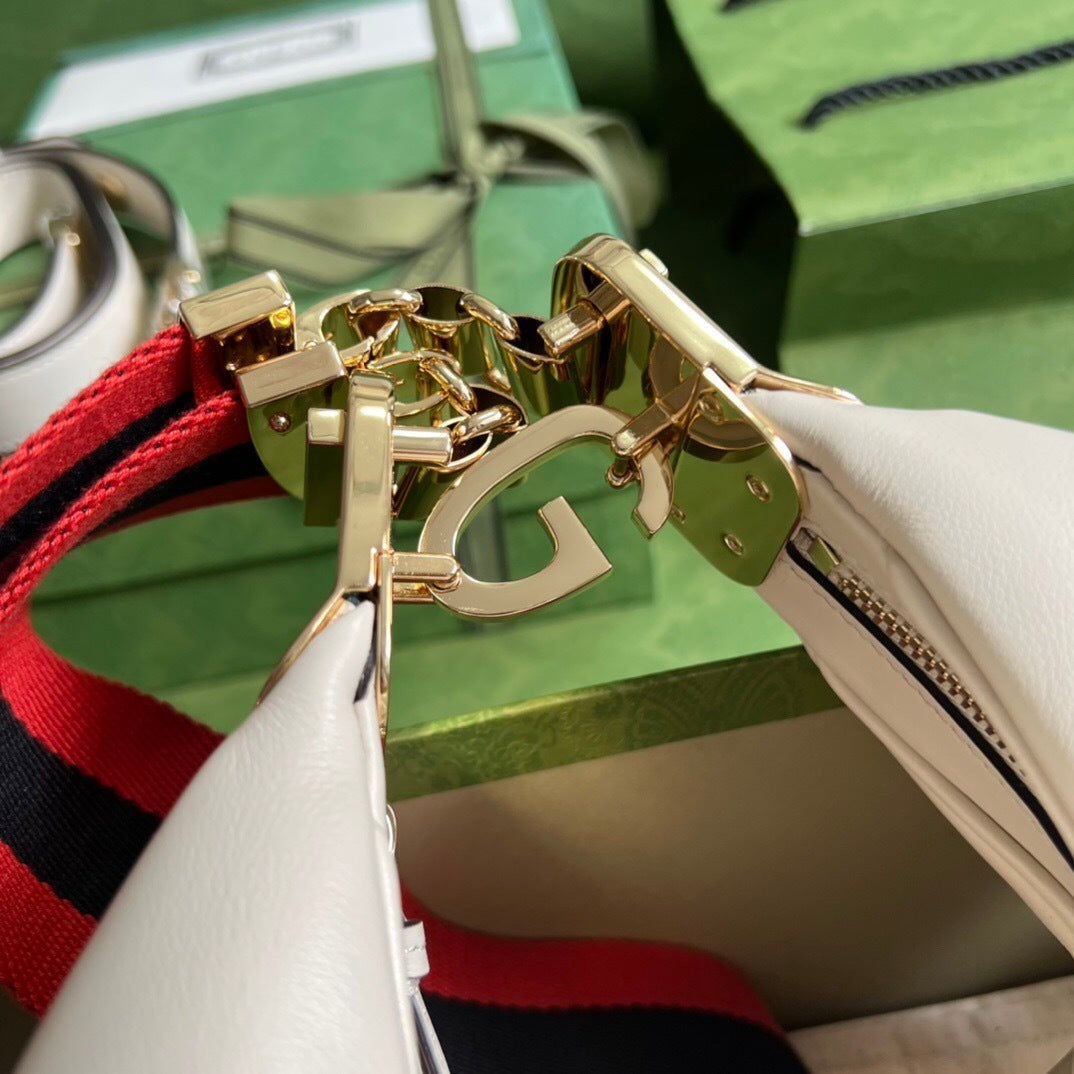 Gucci Attache Small shoulder bag