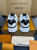 Louis Vuitton classic white black