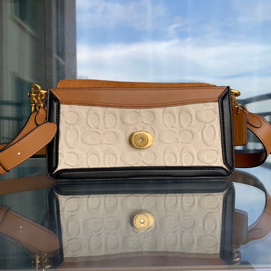 Bolsa Coach Tabby Shoulder Bag 26 Blocked Signature Canvas
