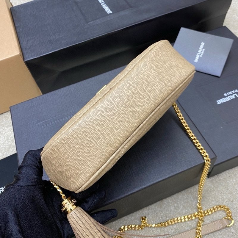 Saint Laurent Lou Camera Bag Bege Ferragens Douradas