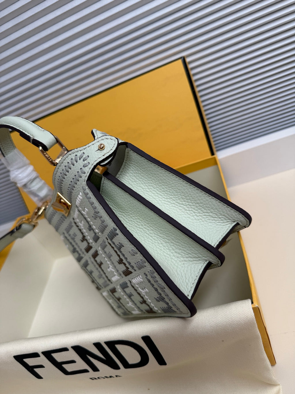 Fendi Peekaboo ISeeU FF Interlace
