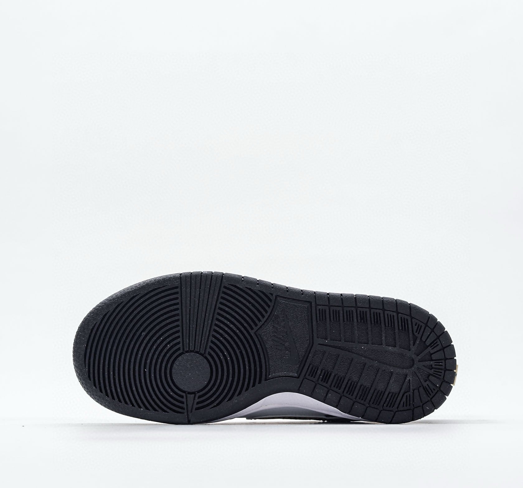 Nike Dunk Low SE GS "Pull Tab" (Black/White Metallic) Infantil