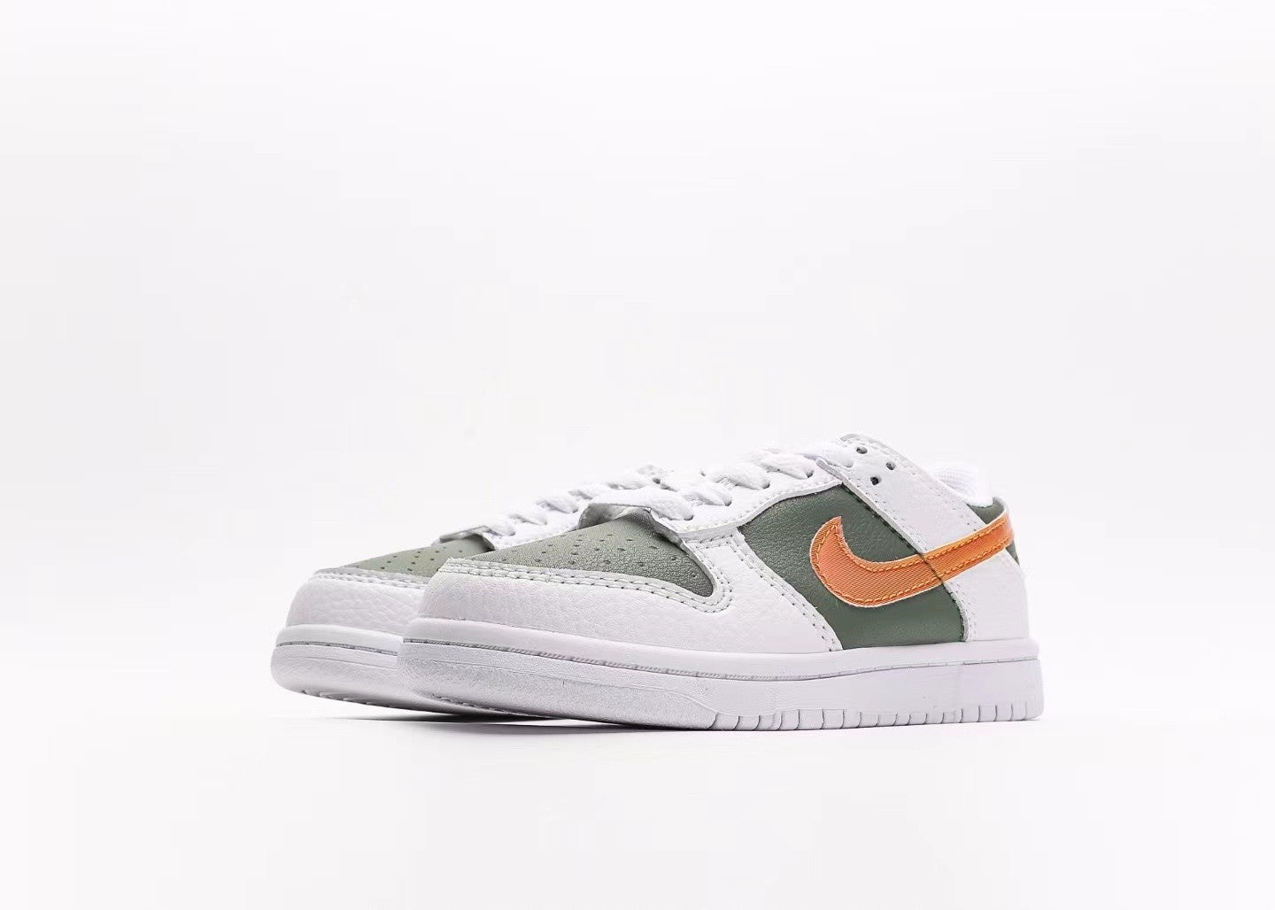 Nike Dunk Low NY vs. NY Infantil