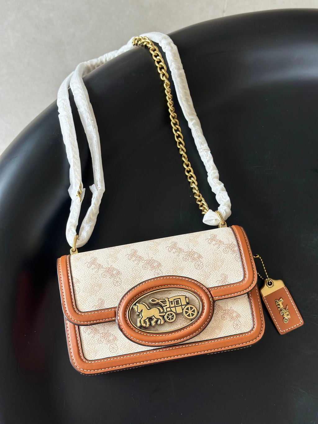 Coach Hero Shoulder Bag Horse & Carriage