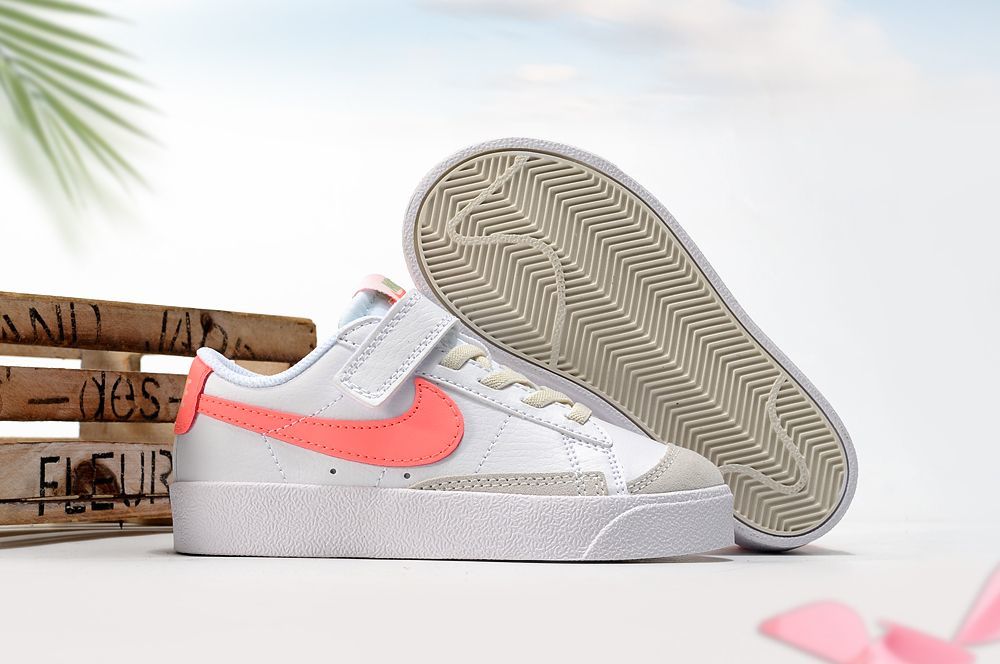 Nike Blazer Low '77 PS White Echo Pink Magic Ember Infantil