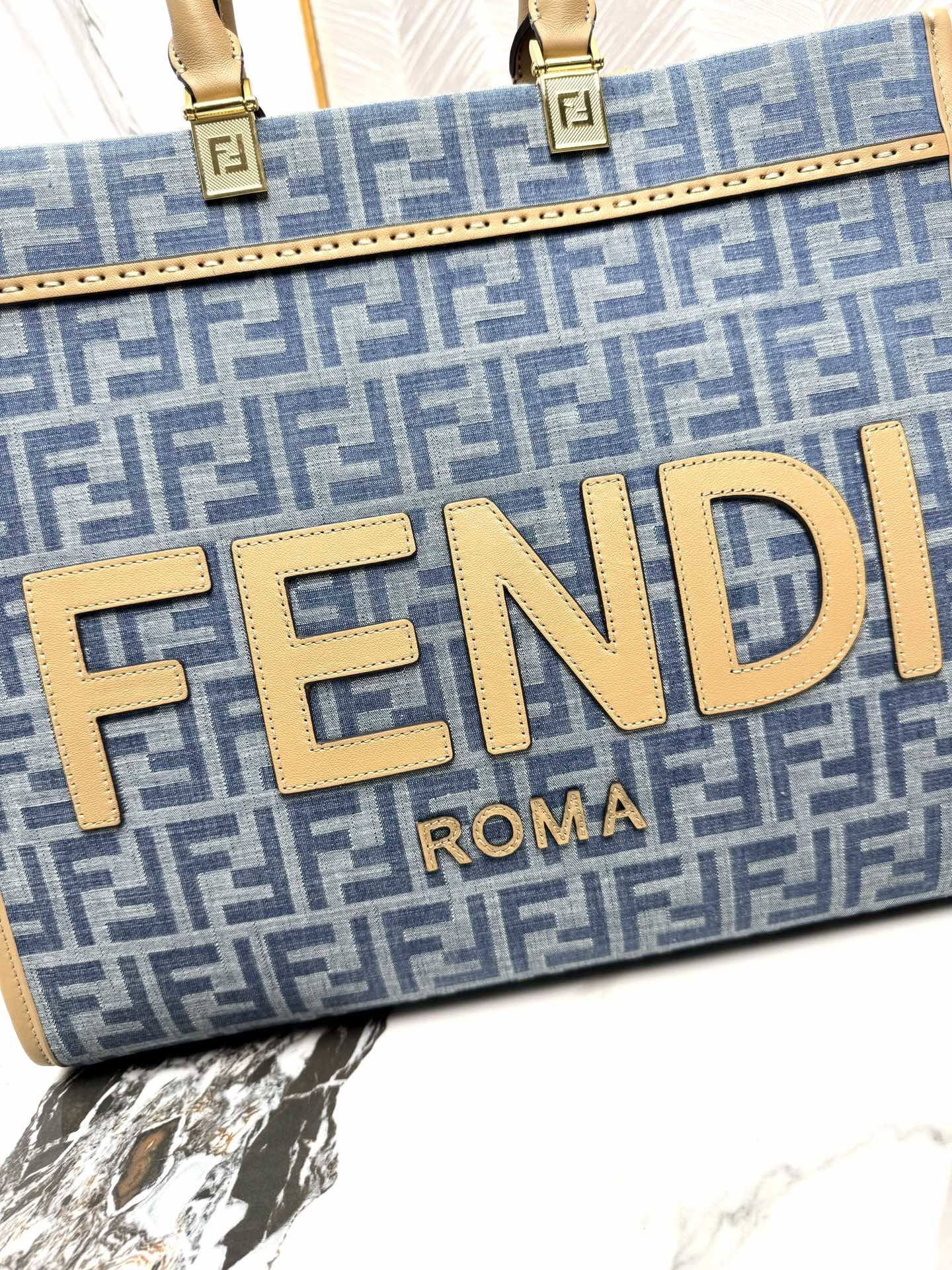 Fendi Sunshine Tote Roma