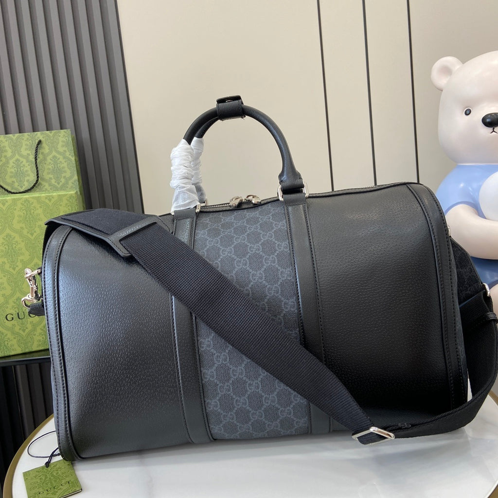 Gucci GG Medium Duffle Bag