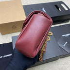 Yves Saint Laurent Calypso Lambskin Board Ferragens Douradas