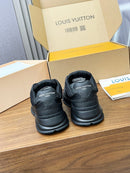 Louis Vuitton classic black