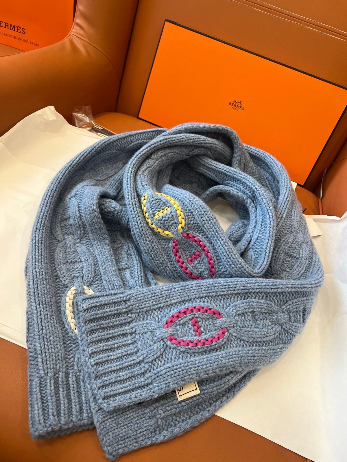 Cachecol Hermès Tri-Maillon Details Cuir Azul-Claro