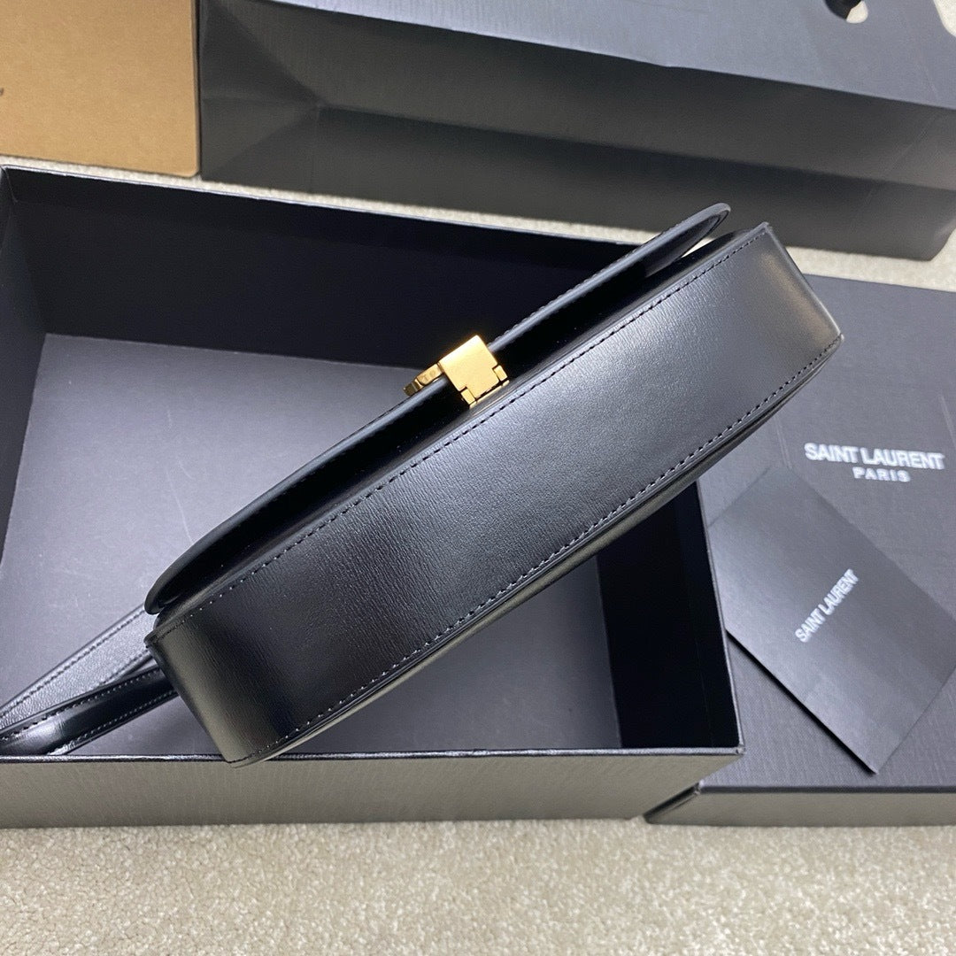 Saint Laurent Mini Voltaire in Box Black Ferragens Douradas