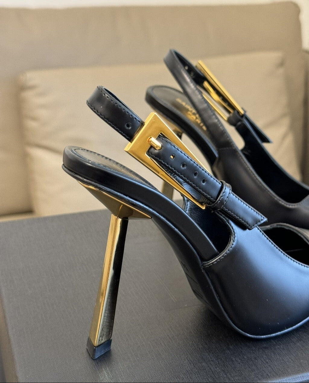 Saint Laurent Scarpin Slingback Lee Black