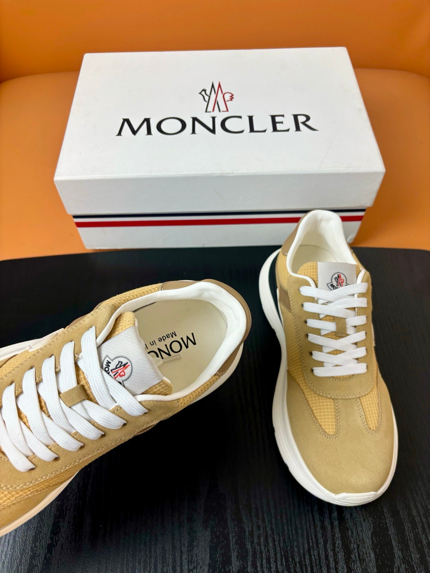 Moncler Pacey 2 Areia / Off-White
