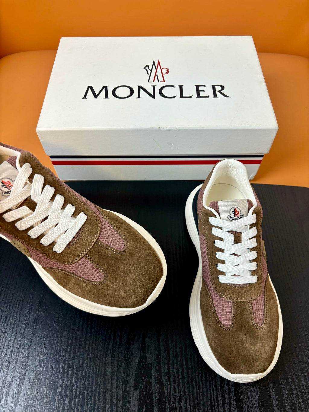 Moncler Pacey 2 Brown / Off-White