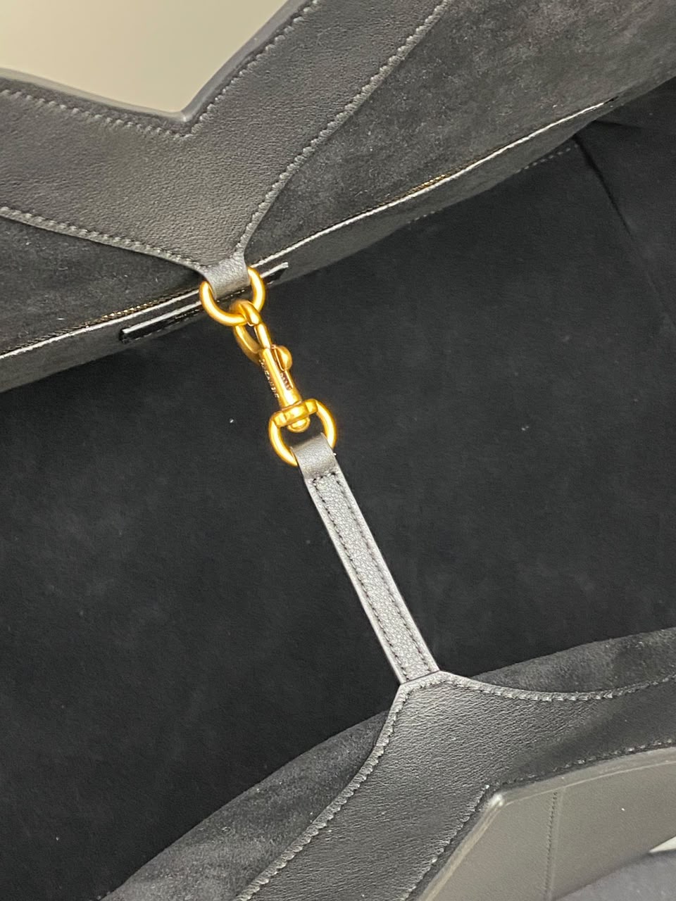 Bolsa Saint Laurent Y Mini Tote Couro Black