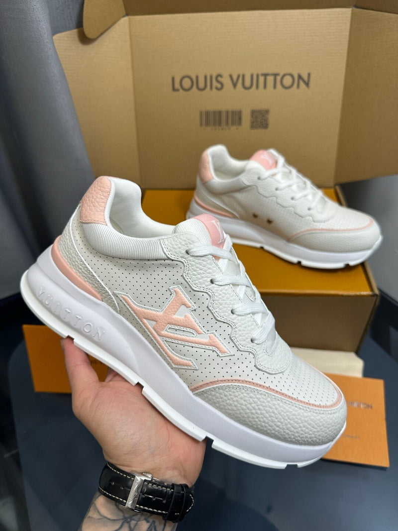 Louis Vuitton classic white pink