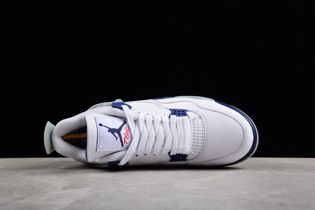 Air Jordan 4 Retro "Midnight Navy"