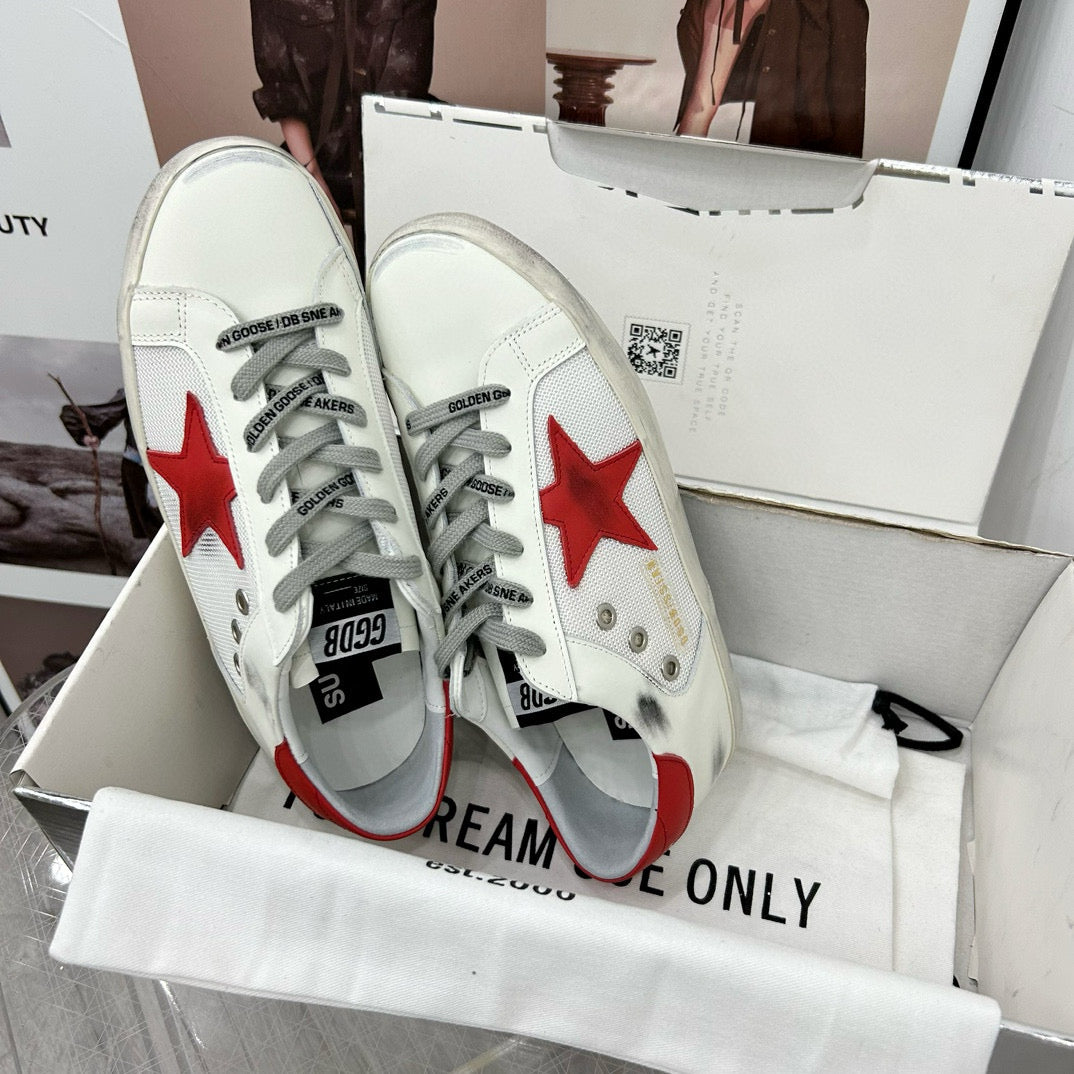 Golden Goose Super-Star White Net Red Star